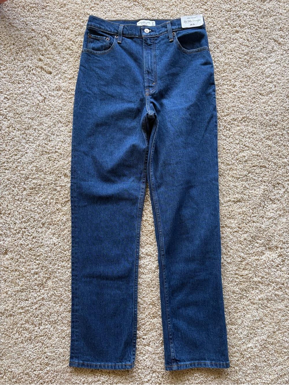 Abercrombie & Fitch The ‘90s Straight Ultra High Rise Jeans Size‎ 28/6R